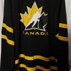 Nike team Canada jersey 2xl
